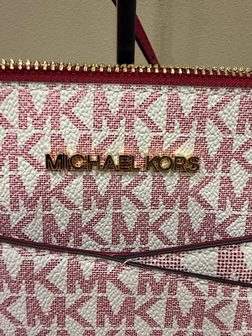 Michael Kors Pink MK Logo Crossbody with Red Strap and Gold Hardware - Picture 2 of 6